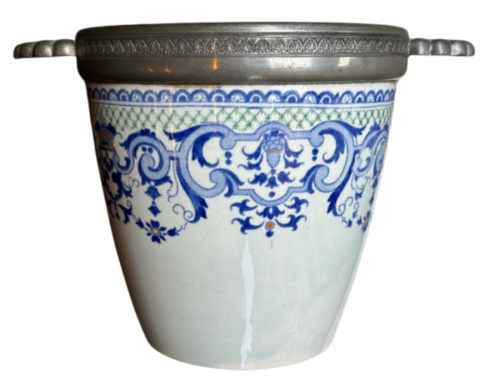 white and blue gien ice bucket with pewter 5671