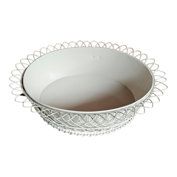 white oval wireware cachepot with liner 0376